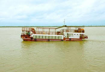 The Ffort Raichak. Hotel Calcutta Buitenkant foto