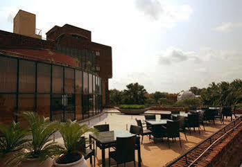 The Ffort Raichak. Hotel Calcutta Buitenkant foto
